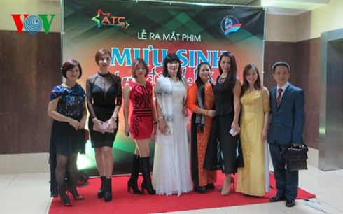 qua tang nhung nguoi phu nu muu sinh noi dat khach hinh 2