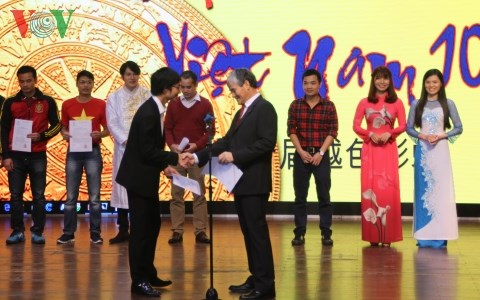 diem hoi tu van hoa cua luu hoc sinh viet nam tai trung quoc hinh 1