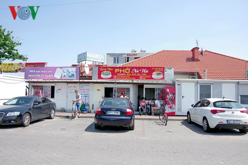 cho nguoi viet tai warszawa- thu do cua ba lan hinh 7