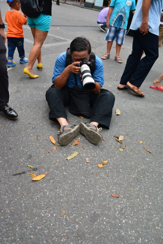 Người Hà Nội rủ nhau về phố đi bộ trong ngày Quốc khánh  