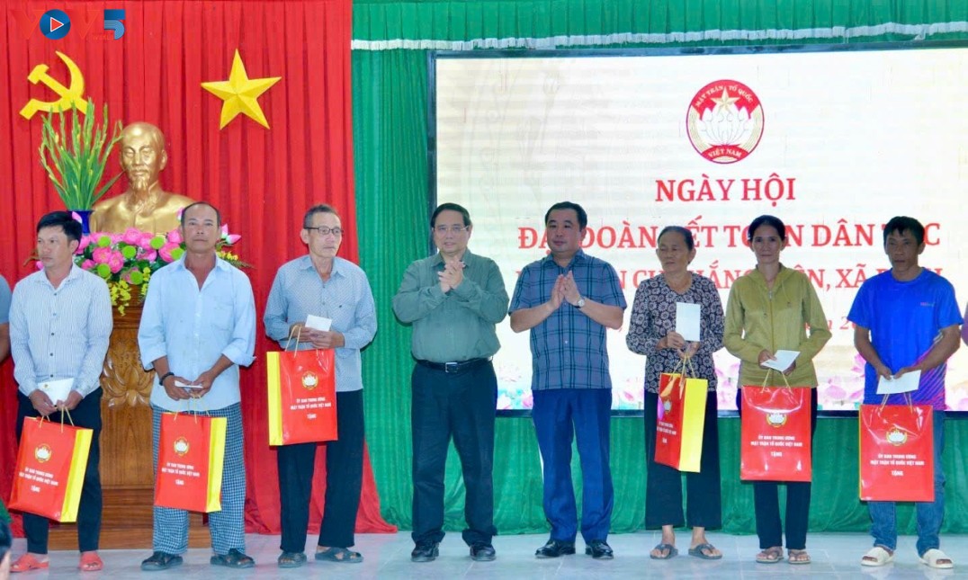 ທ່ານນາຍົກລັດຖະມົນຕີ ຟ້າມມິນຈິງ ເຂົ້າຮ່ວມວັນບຸນມະຫາສາມັກຄີທົ່ວປວງຊົນທັງຊາດ