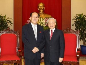 ประธานสมัชชาประชาชนสูงสุดของสาธารณรัฐประชาธิปไตยประชาชนเกาหลีเยือนเวียดนาม