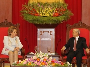 នាយករដ្ឋមន្រ្តីវៀតណាមបានទទួលជួបសន្ទនាជាមួយប្រធានព្រឹទ្ឋ សភារុស្ស៊ី