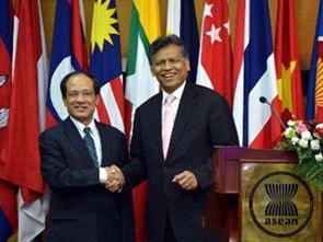 បង្កើនការគួបផ្សំរវាងអគ្គលេខាធិការជាមួយ ដំណាងអចិន្រ្តៃនៅ អាស៊ាន