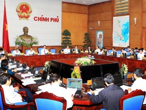 សម័យប្រជុំប្រចាំខែមិនារបស់រដ្ឋាភិបាលវៀតណាប្រមូលផ្តុំដោះ ស្រាយការលំបាកឲ្យ ផលិតកម្មនិងអាជីវកម្ម