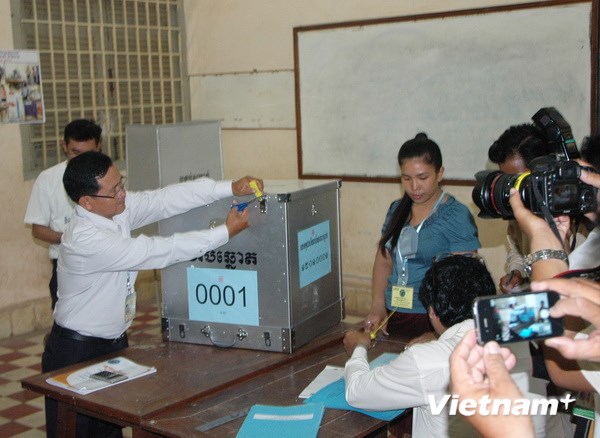 កម្ពុជាដំណើរការបោះឆ្នោតក្រុមប្រឹក្សាគ្រប់ជាន់ថ្នាក់