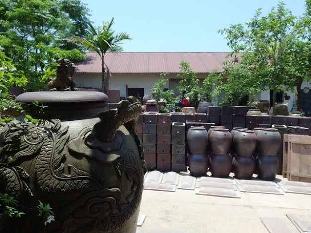 ភូមិភាជន៍ Phu Lang។