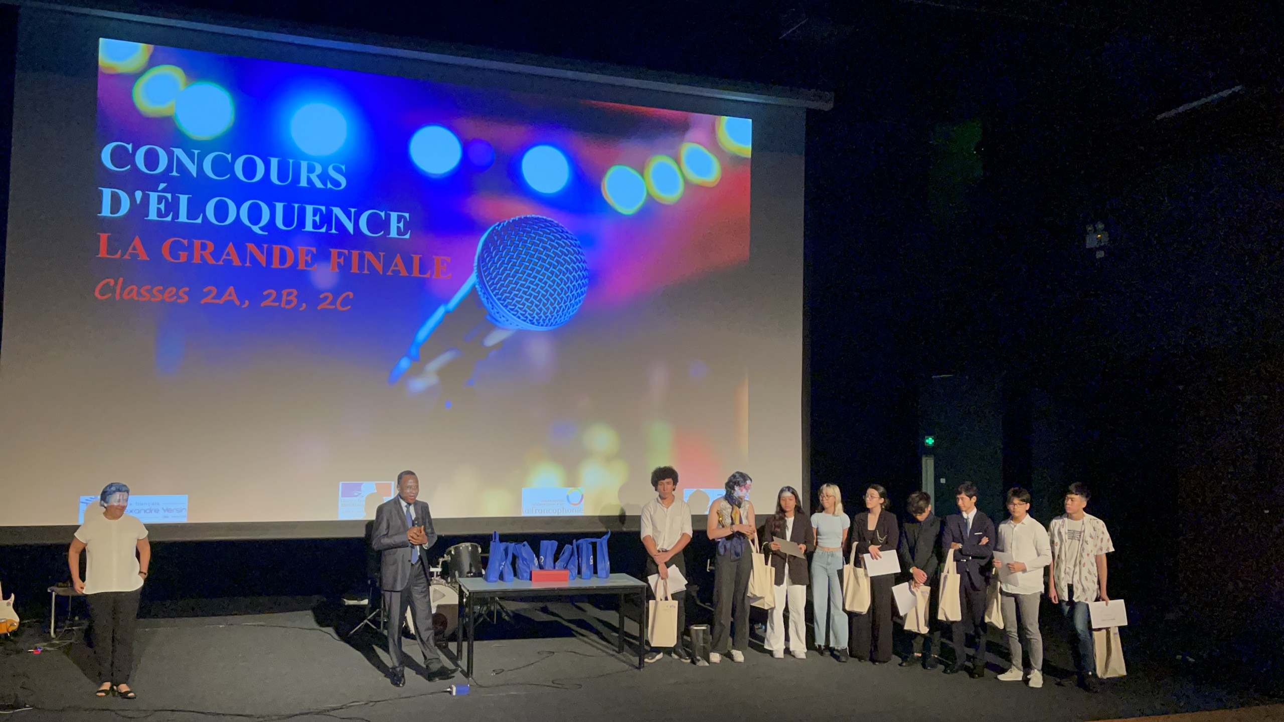 L’éloquence à l’honneur au lycée français Alexandre Yersin…