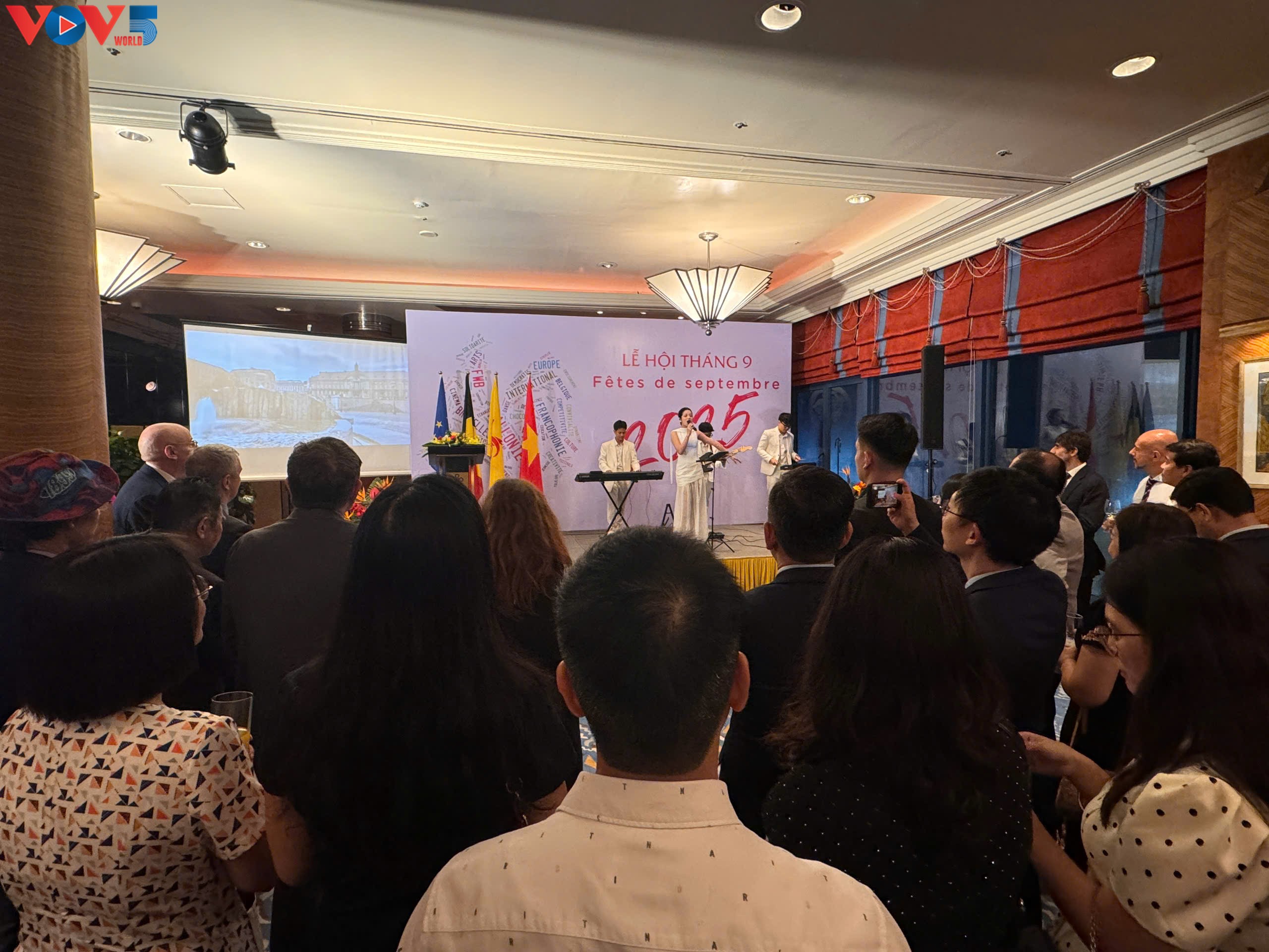 Bonnes Fêtes officielles de la Wallonie et de la Fédération Wallonie-Bruxelles au Vietnam