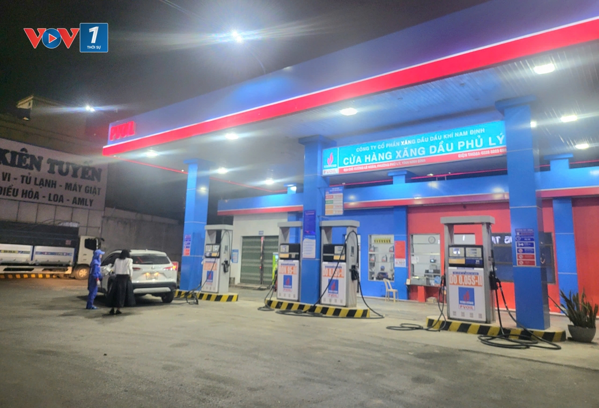 Le Vietnam assure l’approvisionnement en carburants malgré la hausse des prix mondiaux