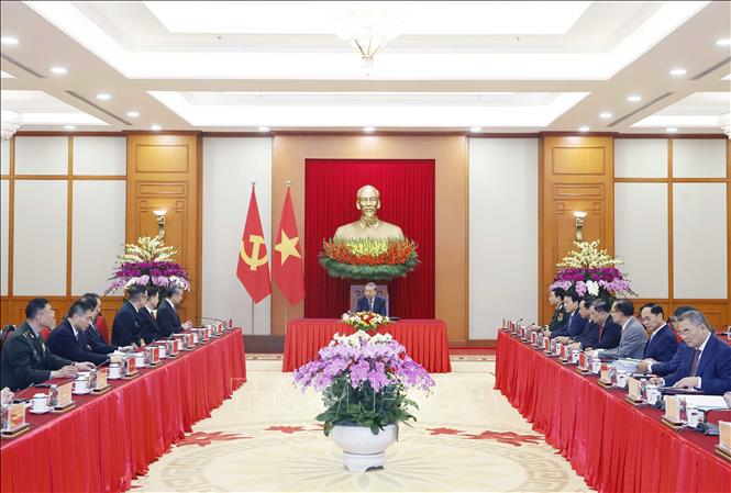 Le Vietnam réaffirme la priorité accordée à ses relations avec la Chine