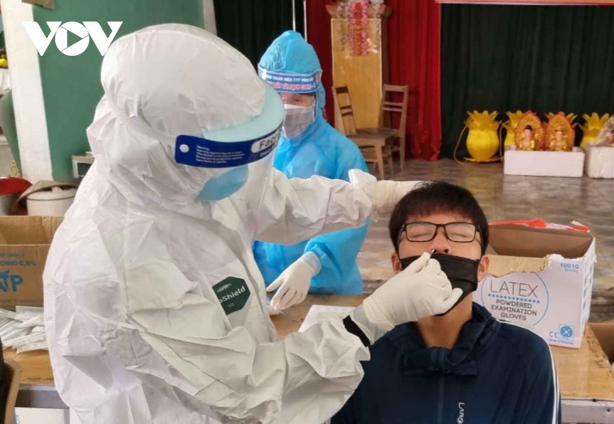 Днем 2-ого июля во Вьетнаме зарегистрировано еще 175 случаев заражения COVID-19