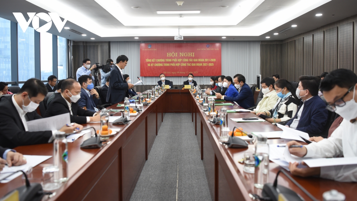 Активизация пропаганды политики по вопросам национальностей через радио