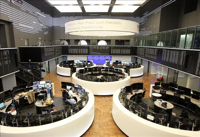 Европейский фондовый рынок достиг пика по итогам первых в 2022 г. торгов
