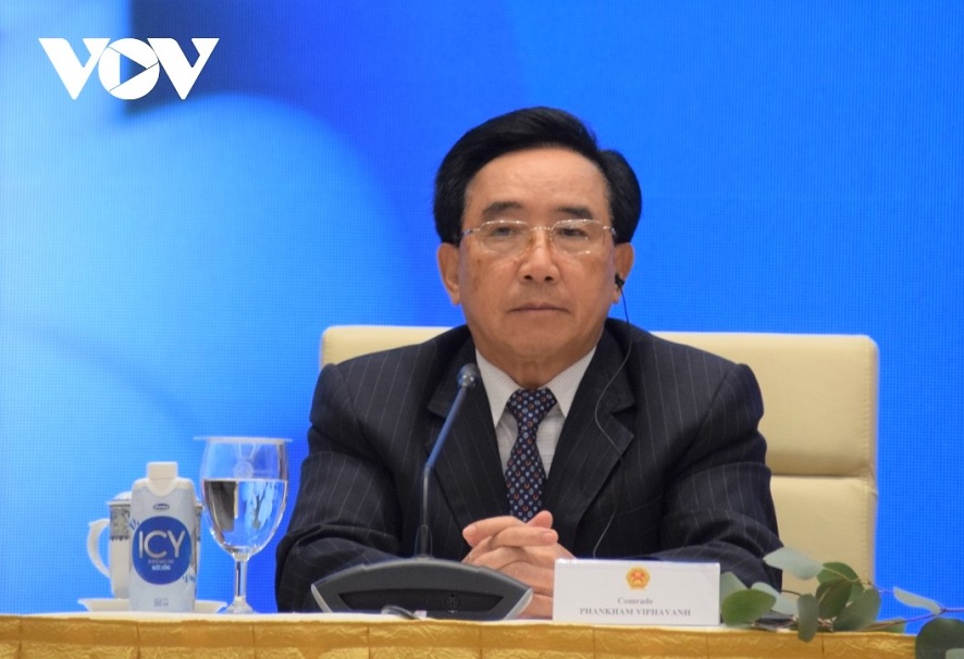 Премьер-министр Лаоса завершил официальный визит во Вьетнам