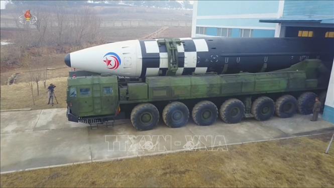 Спецпосланники США и Китая по ядерным вопросам ищут меры возобновления диалогов с КНДР