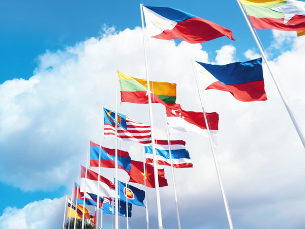 ហ្វីលីពីនដាស់តឿនកិច្ចចរចារលើកិច្ចព្រមព្រៀងពាណិជ្ជកម្មសេរីរវាងអាស៊ាននិងដៃគូចំនួន៦