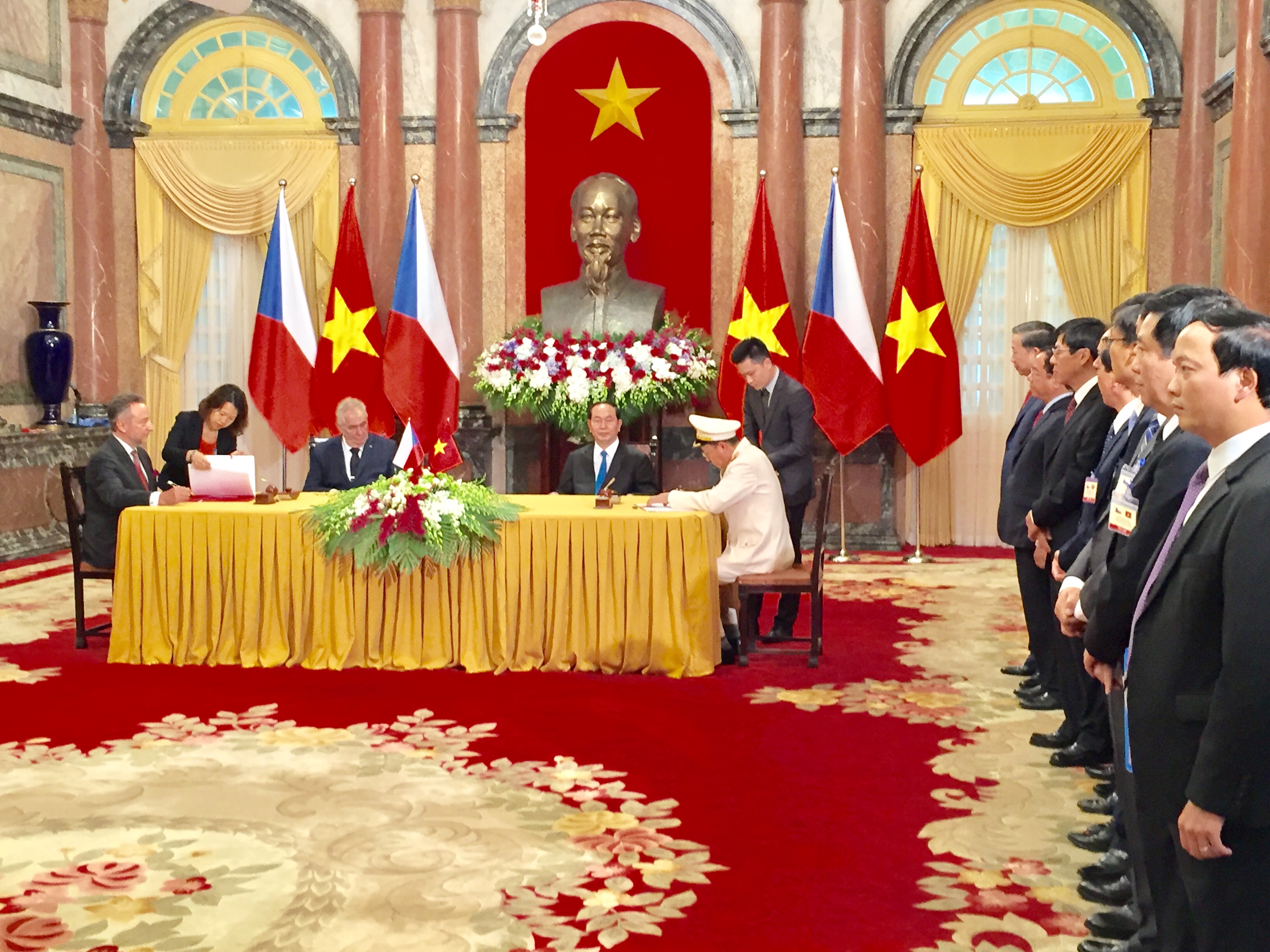 ទំនាក់ទំនងវៀតណាម-ឆែកបន្តអភិវឌ្ឍន៍ឡើងកំពស់ថ្មី