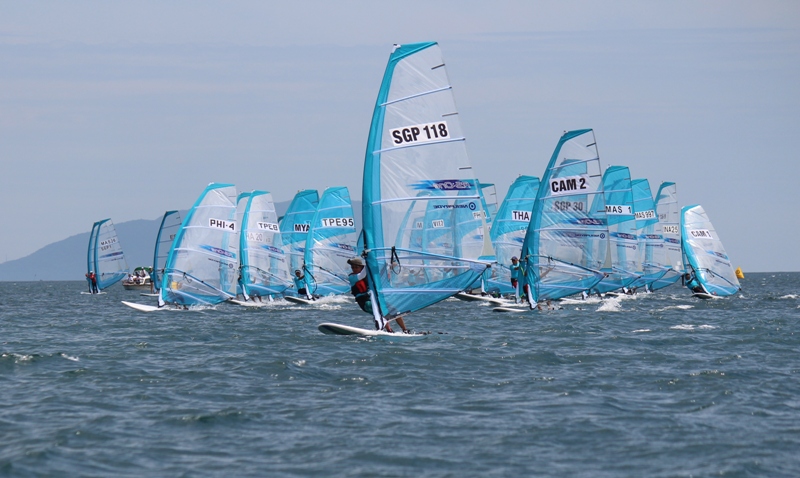 ប្រារព្ធឡើងកីឡាប្រណាំងទូកក្ដោង RS: One ជើងឯកពិភពលោកលើកទី ៦