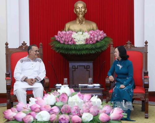 បក្សកុម្មុយនិស្តវៀតណាមបង្កើនកិច្ចសហប្រតិបត្តិការជាមួយគណៈបក្សកុម្មុយនិស្តបង់ក្លាដែស