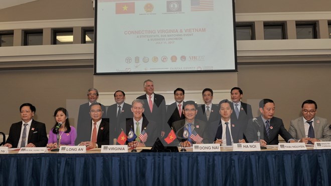 រដ្ឋ Virginia (អាមេរិក) អបអរសាទរចំពោះខេត្តក្រុងវៀតណាមមកស្វែងយល់ឱកាសសហប្រតិបត្តិការ