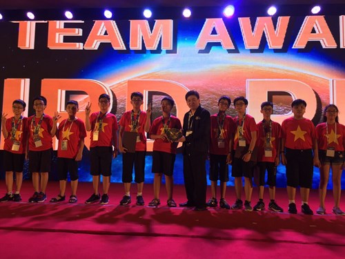 ក្រុមនិស្សិតវៀតណាមដណ្តើមបានមេដាយចំនួន៩គ្រឿងនៅ Olympiad គណិតវិទ្យាពិភពលោក