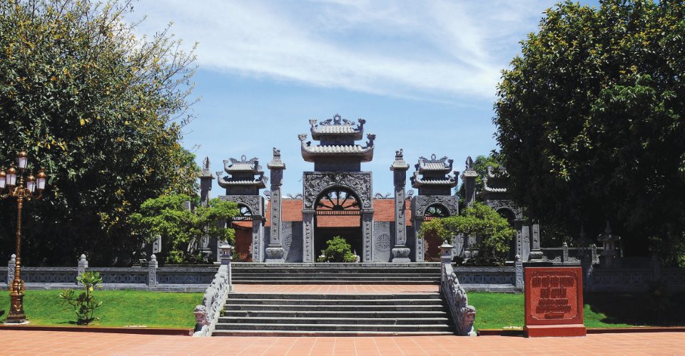 ទស្សនាមណ្ឌលកេរដំណែល Bach Dang Giang នៅ​ Hai Phong