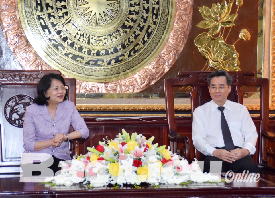 អនុប្រធានរដ្ឋវៀតណាម លោកស្រី Dang Thi Ngoc Thinh អញ្ជើញបំពេញ ទស្សនកិច្ចការងារនៅខេត្ត Bac Lieu