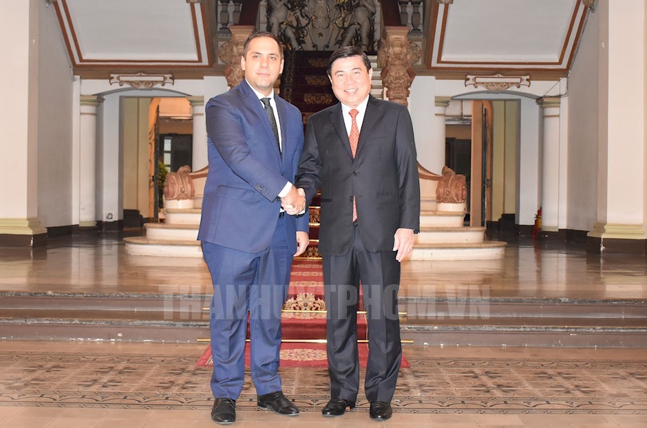 ហុងគ្រីវាយតម្លៃខ្ពស់ចំពោះសហគមន៍អាណិកជនវៀតណាម