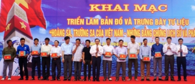 ពិព័ណ៌ «កោះ Hoang Sa និង Truong Sa របស់វៀតណាម - ភ័ស្តុតាងជា ប្រវត្តិសាស្ត្រនិងគតិយុត្តិ»