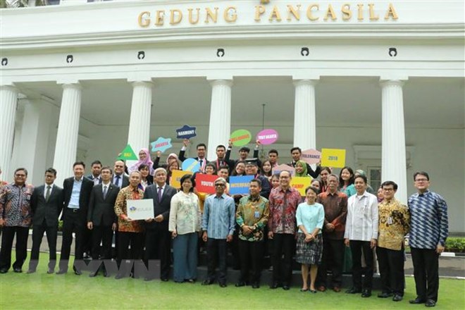 តួនាទីរបស់យុវជនក្នុងការបង្រួបបង្រួមបណ្ដាជនជាតិអាស៊ាន