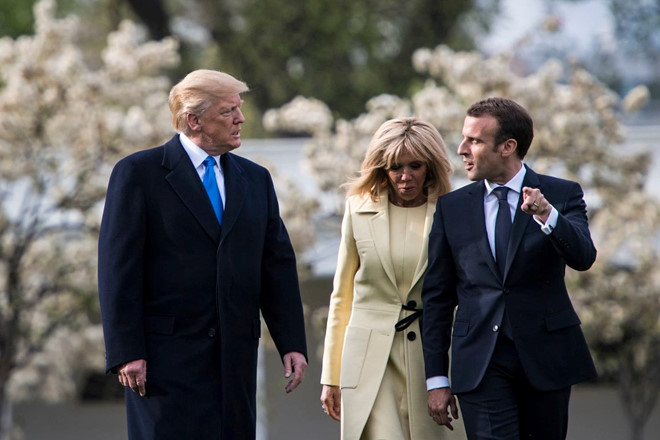 ប្រធានាធិបតីអាមរិកបន្តរិះគន់អំពីសំណើរសុំឱ្យកសាងកងទ័ពអឺរ៉ុប