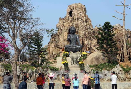 ជំរុញការធ្វើដំណើរទេសចរណ៍ក្នុងស្រុកតាមរយៈកម្មវិធី “ទេសចរណ៍វៀតណាមប្រកបដោយសុវត្ថិភាពគួរឲ្យទាក់ទាញ”