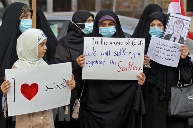 បារាំងព្រមានពលរដ្ឋបារាំងនៅឯបរទេសឲ្យប្រុងប្រយ័ត្ន