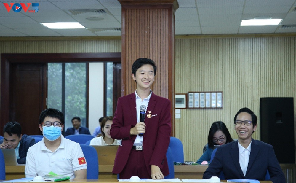 ទេពកោសល្យវ័យក្មេងឆ្នើមចំនួន ១០ រូប ទទួលពានរង្វាន់  Golden Globe Awards ឆ្នាំ ២០២០