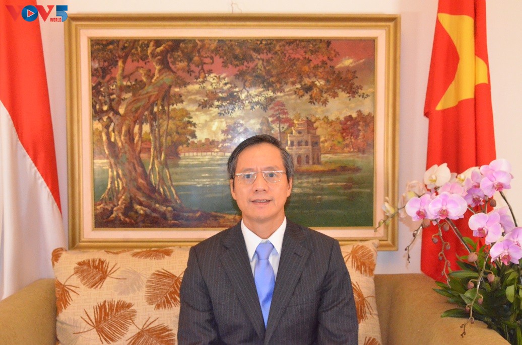 សហគមន៍ជនវៀតណាមនៅឯបរទេសទទួលអំណរពិធីបុណ្យចូលឆ្នាំថ្មី ឆ្នាំឆ្លូវត្រីស័ក ២០២១