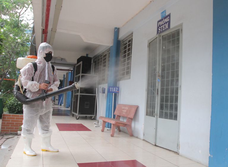 ខេត្ត ក្រុងជាច្រើនត្រៀមខ្លួនជាស្រេចអនុញ្ញាតឲ្យសិស្សានុសិស្ស ទៅសាលារៀនវិញ