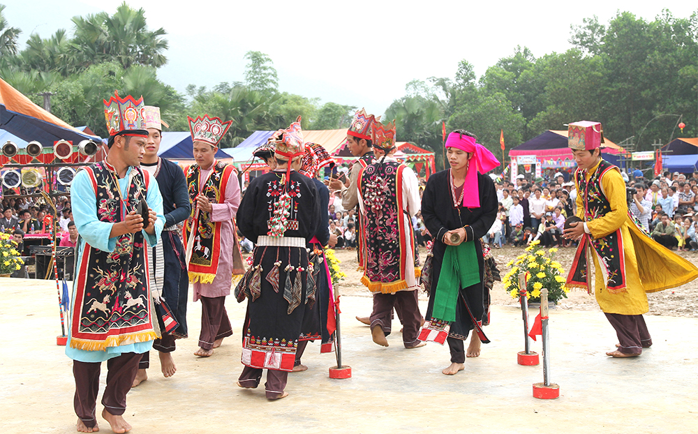 លើកកម្ពស់ការយល់ដឹងអំពីប្រព័ន្ធគុណតម្លៃវប្បធម៌