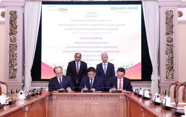 ទី​ក្រុង​ហូ​ជីមិញនិងសិង្ហបុរី​សហប្រតិបត្តិ​ការលើវិស័យអភិវឌ្ឍន៍​​និងនគររូបនីយកម្ម​