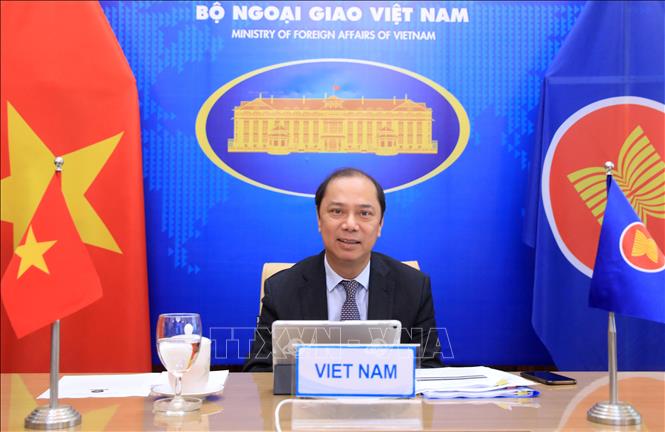កិច្ចប្រជុំមន្ត្រីជាន់ខ្ពស់អាស៊ាន - ឥណ្ឌាលើកទី ២៣