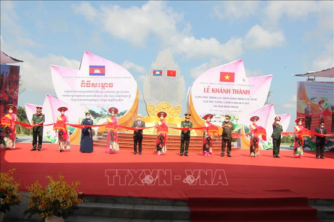 វៀតណាមសម្ពោធសំណង់អនុស្សាវរីយ៍ដំណើរឆ្ពោះទៅការសង្គ្រោះប្រទេសរបស់នាយករដ្ឋមន្រ្តីកម្ពុជាសម្ដេចតេជោ ហ៊ុន សែន