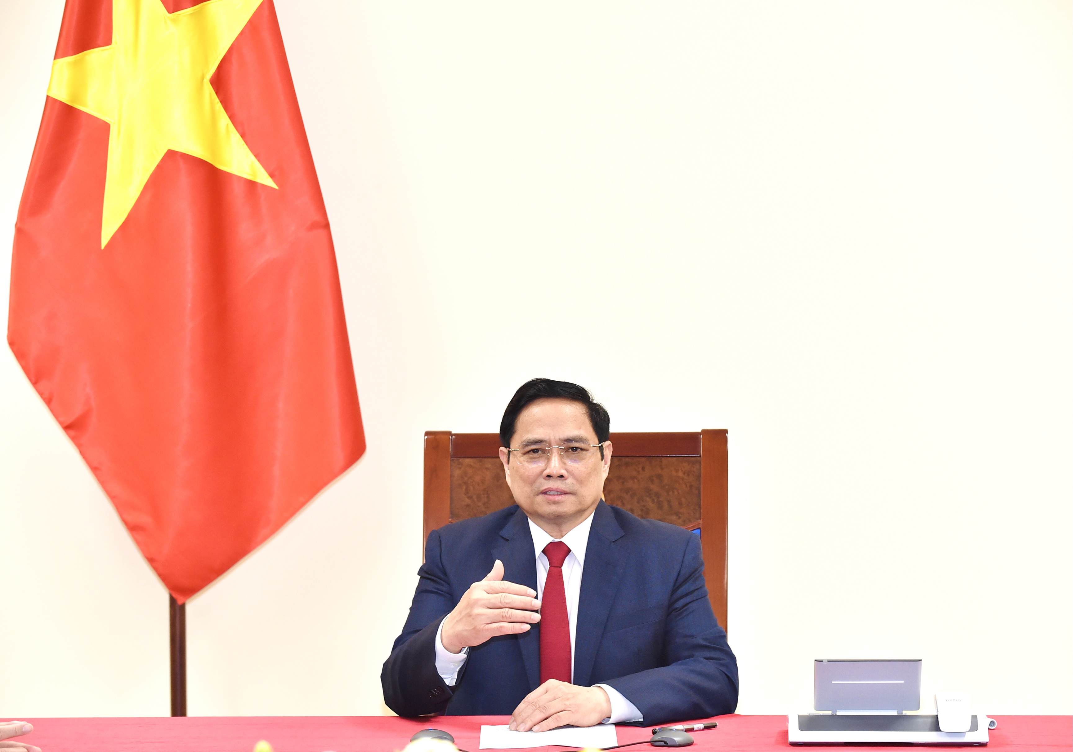 នាយករដ្ឋមន្រ្តី លោក Pham Minh Chinh ស្នើឲ្យ WHO ជួយឧបត្ថម្ភវៀតណាមឲ្យក្លាយទៅជាមជ្ឈមណ្ឌលផលិតវ៉ាក់សាំង