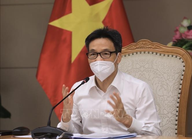 ក្រុមអ្នកជំនាញនិងអ្នកវិទ្យាសាស្ត្រលើក​ដំណោះស្រាយ​ឈានទៅ​ការរស់នៅ​ប្រកបដោយសុវត្ថិភាពជាមួយរីរុស SARS – CoV-2