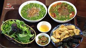 នំបញ្ចុកសាច់លាសដ៏ឆ្ងាញ់ពិសារ