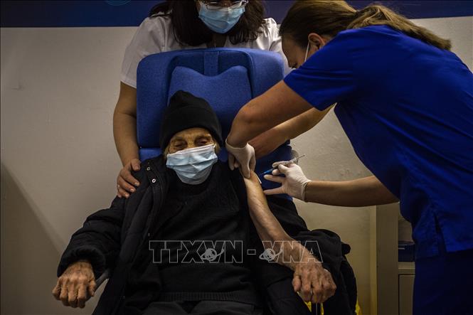 វិធានការ​ប្រយុទ្ធប្រឆាំងជំងឺរាតត្បាតកូវីដ ១៩ នៅតាមប្រទេសនានា