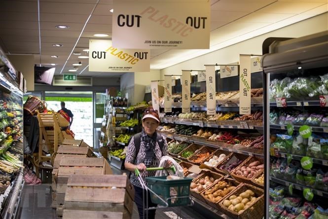 ចំណូល​​​ពី​ការ​លក់​រាយ​របស់​ច​អង់គ្លេស ​ធ្លាក់​ចុះ​បំបែក​កំណត់​ត្រា​ក្នុង​ខែ​ធ្នូ ឆ្នាំ​២០២១