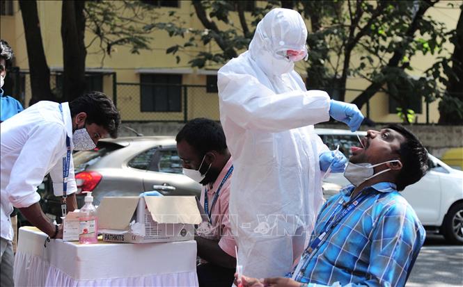 ជំងឺរាតត្បាតកូវីដ-១៩​ បានសម្លាប់មនុស្សជាង ៥,៦​ លាននាក់នៅទូទាំងពិភពលោក