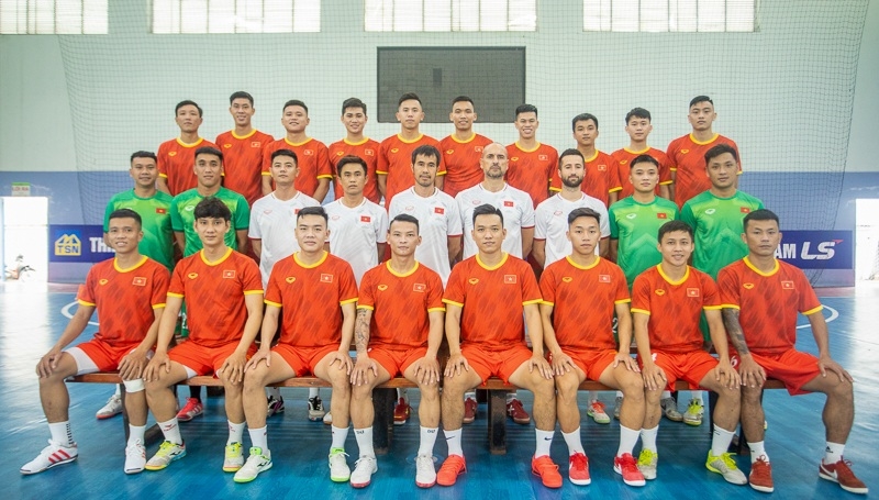 ក្រុមបាល់ទាត់ជម្រើសជាតិ Futsal វៀតណាម​ត្រៀម​ប្រកួត​ពានរង្វាន់​ជើងឯកអាស៊ីអាគ្នេយ៍ និងអាស៊ីឆ្នាំ ២០២២