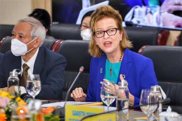 វៀតណាមខិតខំប្រឹងប្រែងផ្ដល់អំណាចដល់ស្ត្រីនៅតំបន់ឆ្ងាយដាច់ស្រយាលនិងតំបន់ជនជាតិភាគតិច