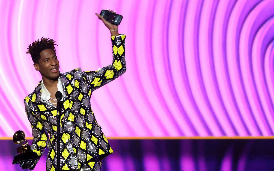 Grammy ២០២២៖ Silk Sonic និង Jon Batiste ឈ្នះពានរង្វាន់ជាច្រើន